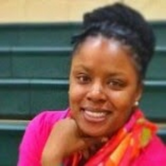 Meet your Posher, Shayla - Picture 1 of 1